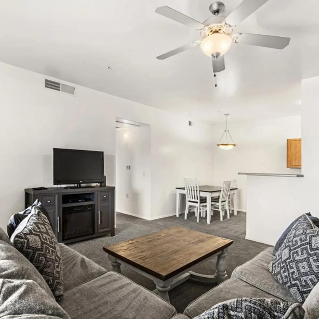 https://cdn.rentalbeast.com/listings/10011997_1722582426243.jpg.rbm