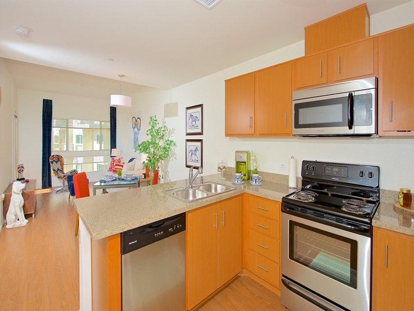 https://cdn.rentalbeast.com/listings/10027626_1722823046127.jpg.rbm