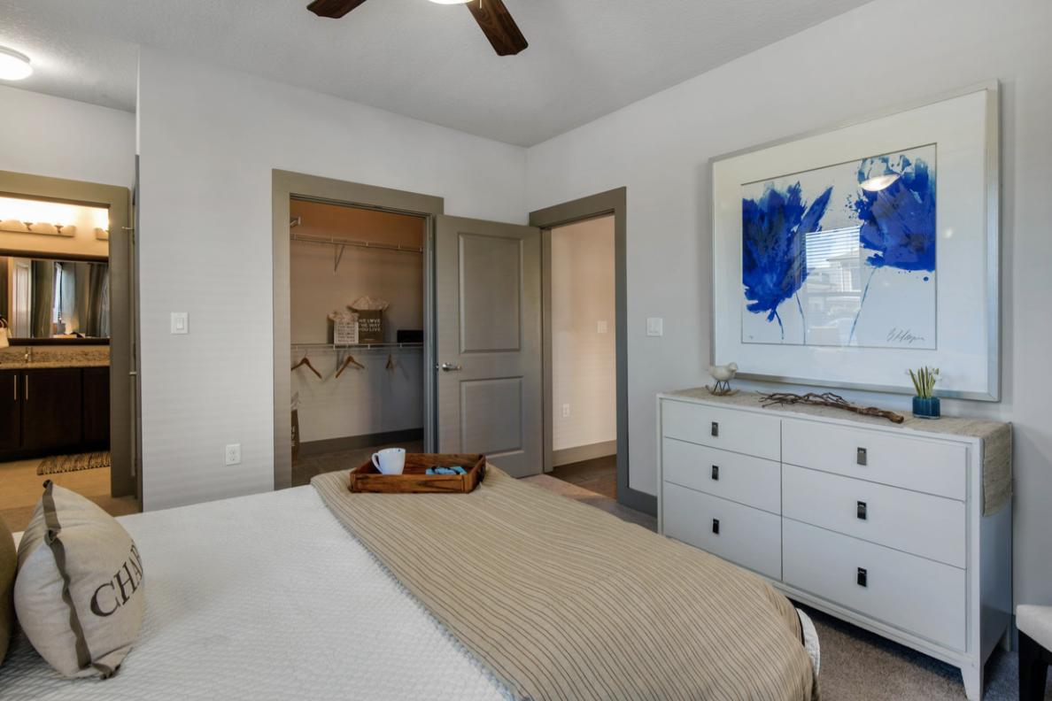 https://cdn.rentalbeast.com/listings/10052126_1723171670462.jpg.rbm