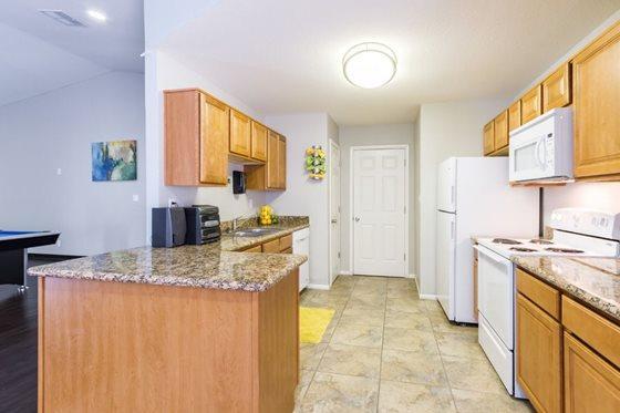 https://cdn.rentalbeast.com/listings/10081511_1723702240148.jpg.rbm