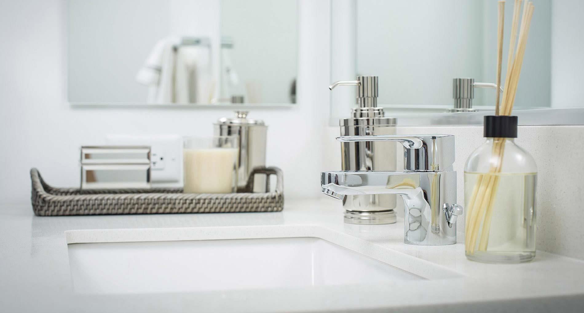 343 W Wolf Point Plaza #4402, Chicago, IL - 6,405 USD/ month