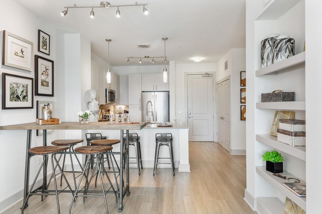 https://cdn.rentalbeast.com/listings/10105461_1724118274436.jpg.rbm
