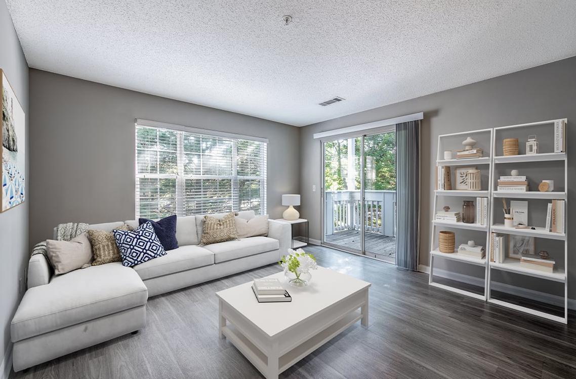 https://cdn.rentalbeast.com/listings/10137167_1724664383893.jpg.rbm