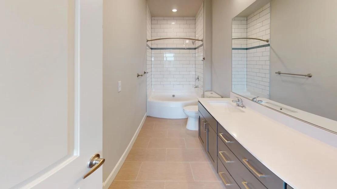 https://cdn.rentalbeast.com/listings/10145936_1724835485163.jpg.rbm