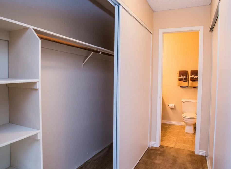 3300 Needles Hwy #MM001, Laughlin, NV - 1,152 USD/ month