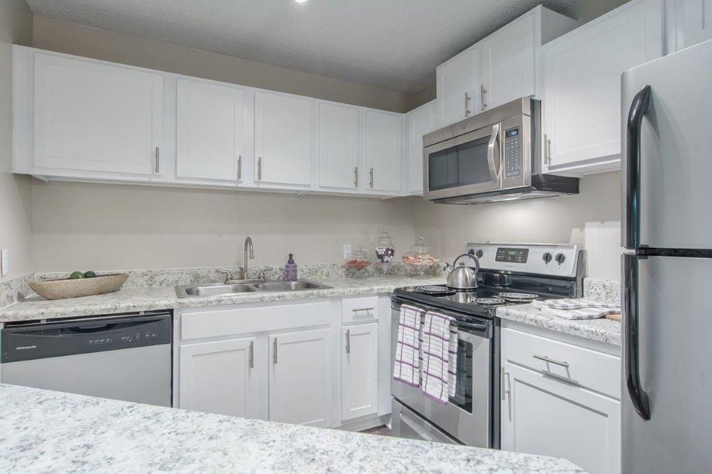 https://cdn.rentalbeast.com/listings/10158986_1725007977095.jpg.rbm