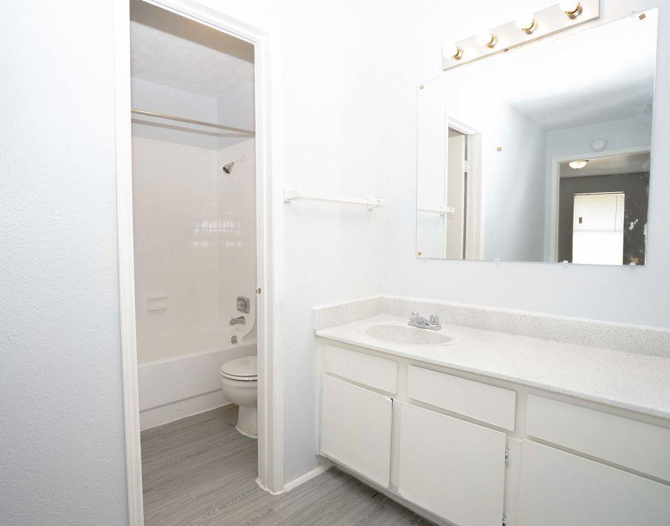 https://cdn.rentalbeast.com/listings/10182484_1725515644408.jpg.rbm