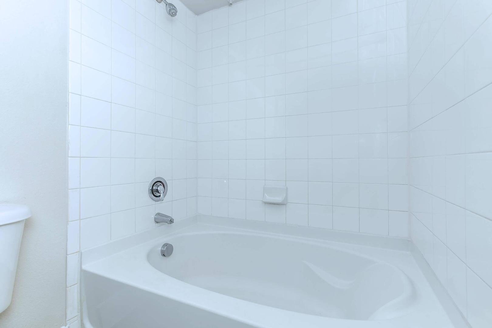 https://cdn.rentalbeast.com/listings/10203915_1725869636510.jpg.rbm