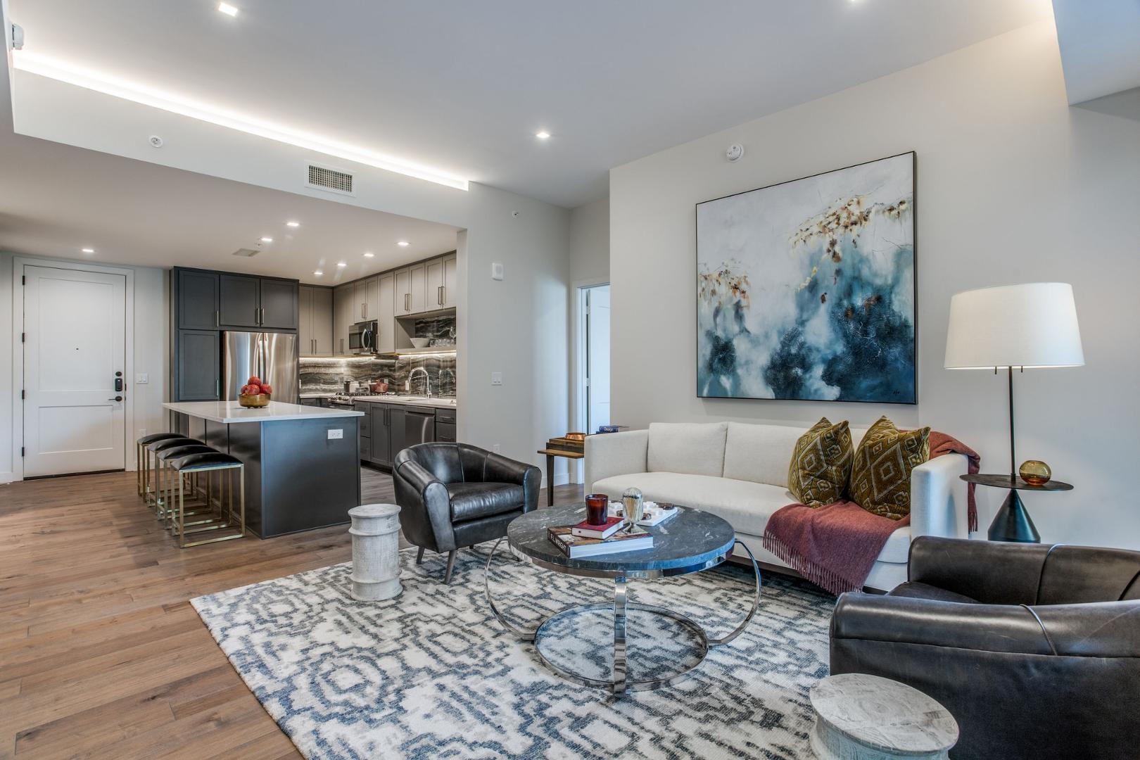 https://cdn.rentalbeast.com/listings/10207235_1725965391826.jpg.rbm
