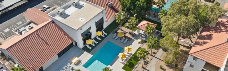 https://cdn.rentalbeast.com/listings/10319883_1727032427088.jpg.rbm