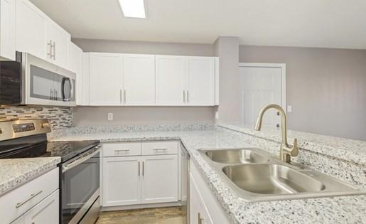 https://cdn.rentalbeast.com/listings/10328197_1727224667429.jpg.rbm