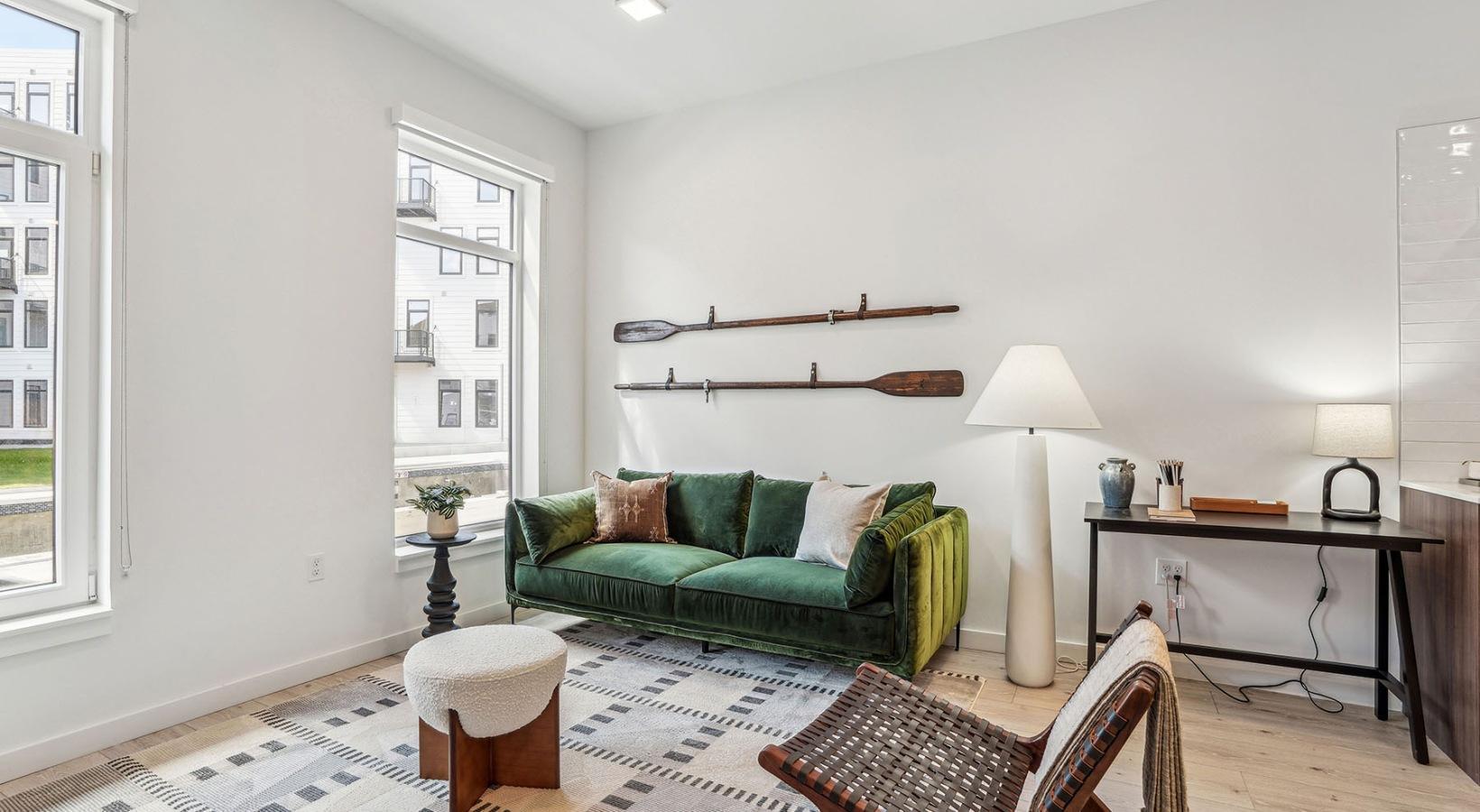 https://cdn.rentalbeast.com/listings/10458924_1729042732787.jpg.rbm