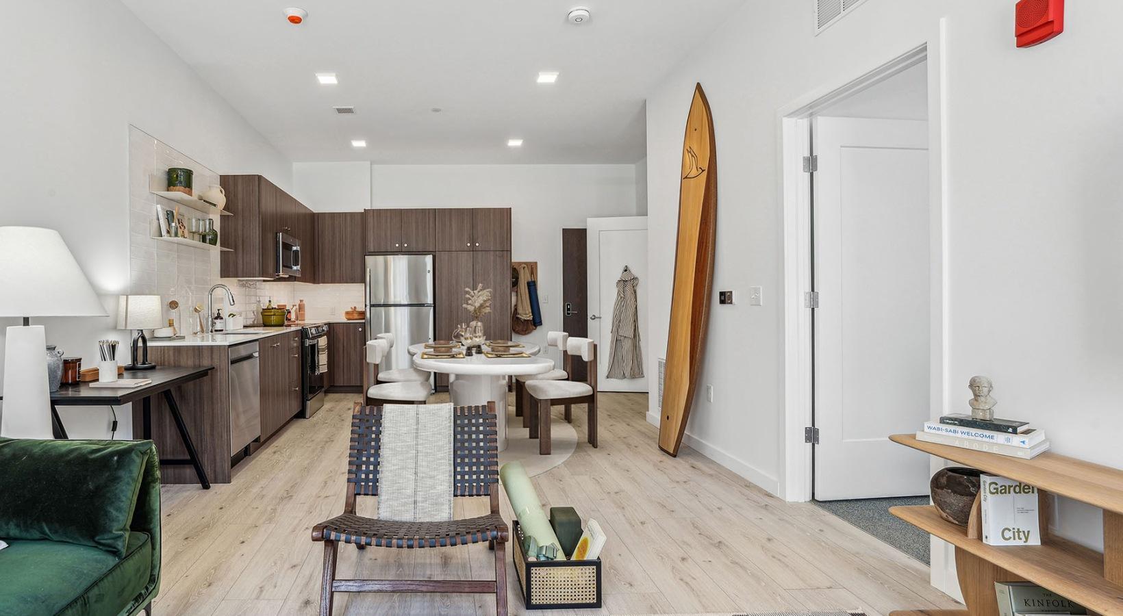 https://cdn.rentalbeast.com/listings/10458961_1729042798298.jpg.rbm