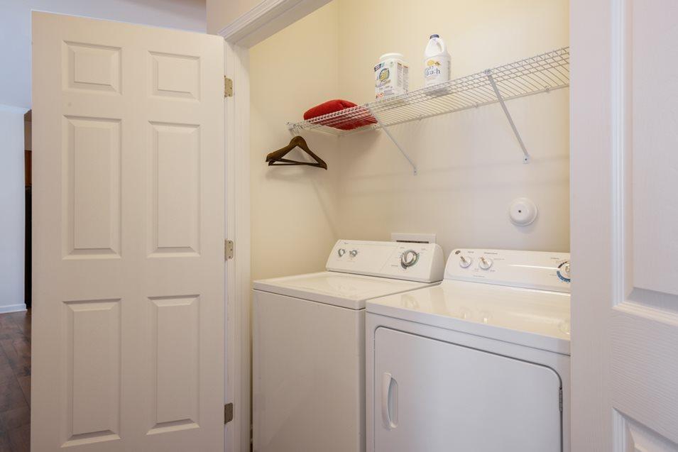 https://cdn.rentalbeast.com/listings/10470184_1729162519317.jpg.rbm