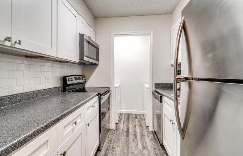 https://cdn.rentalbeast.com/listings/10503938_1729666718046.jpg.rbm