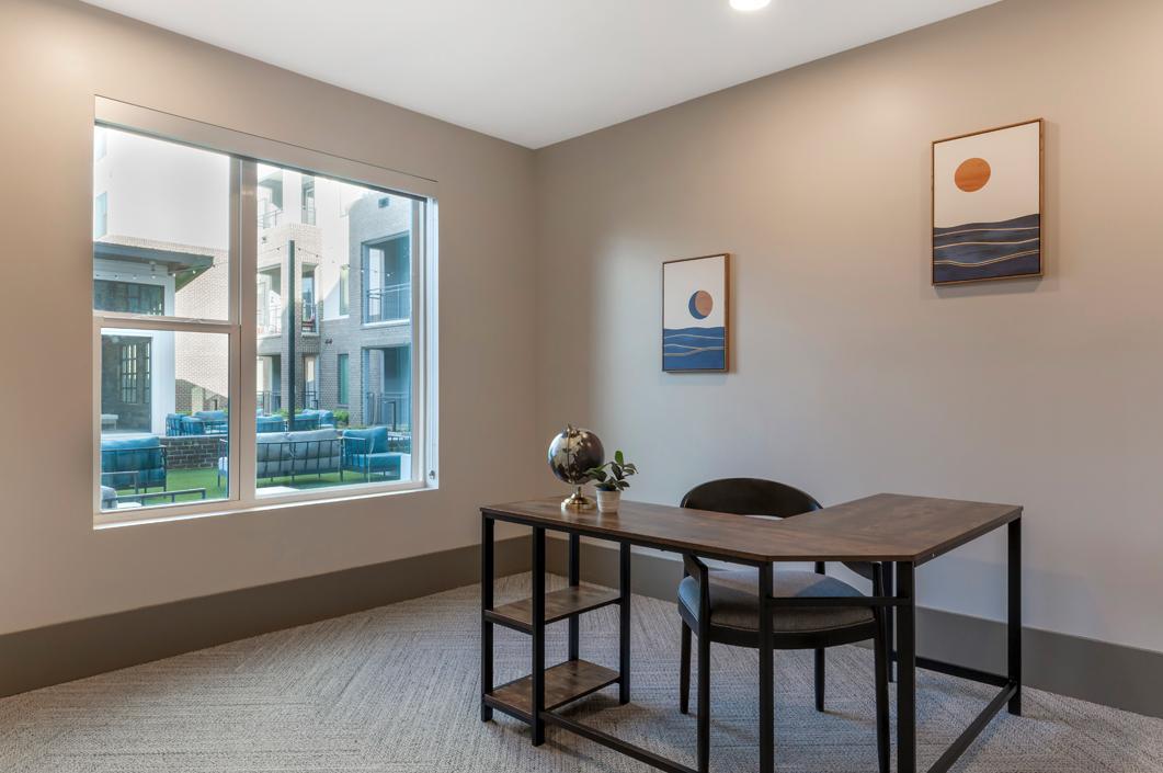 https://cdn.rentalbeast.com/listings/10518078_1729827729870.jpg.rbm