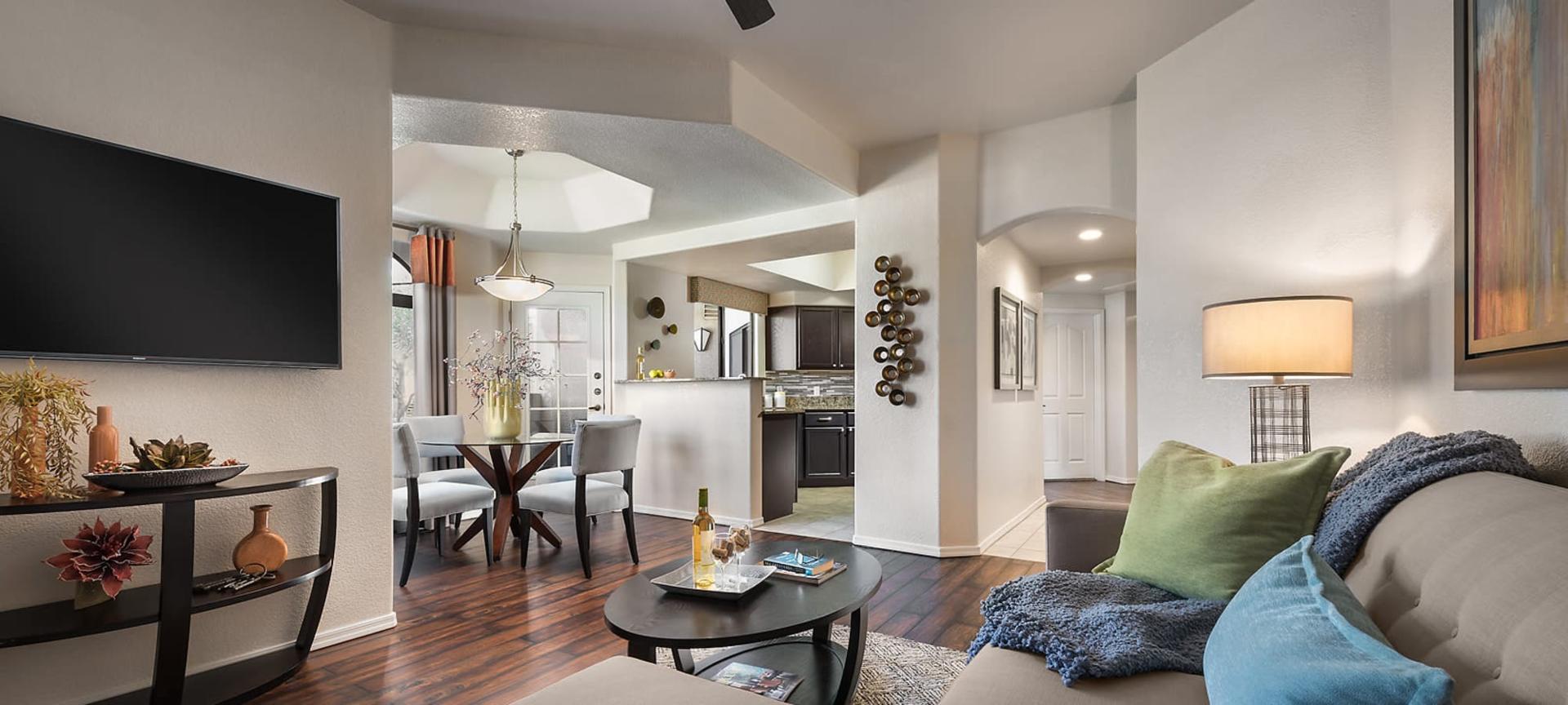 https://cdn.rentalbeast.com/listings/10558676_1730442285799.jpg.rbm