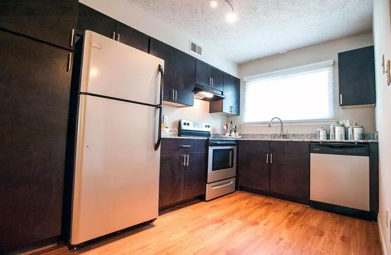 https://cdn.rentalbeast.com/listings/10614861_1731315504893.jpg.rbm