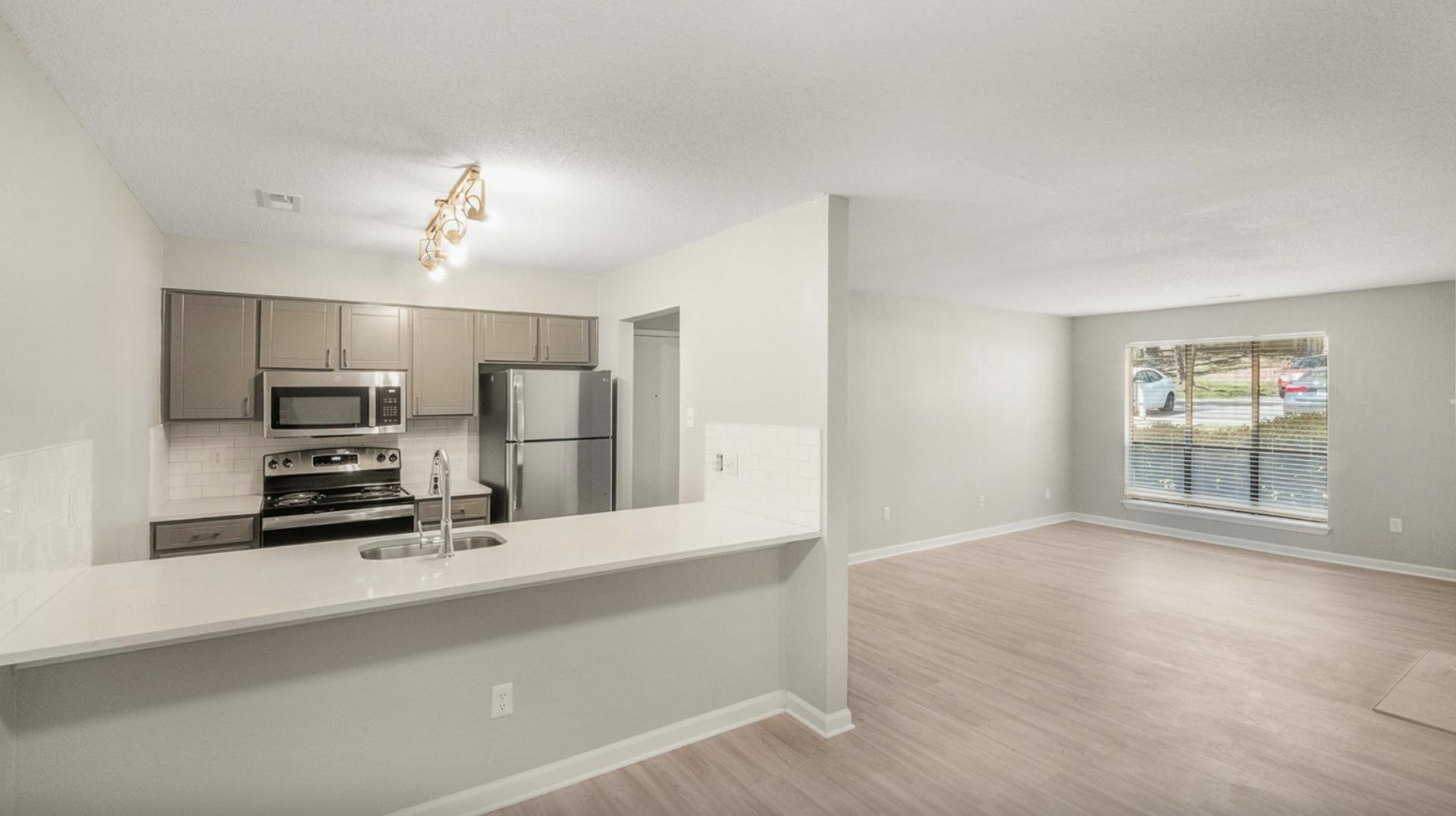 https://cdn.rentalbeast.com/listings/10656635_1732001243220.jpg.rbm
