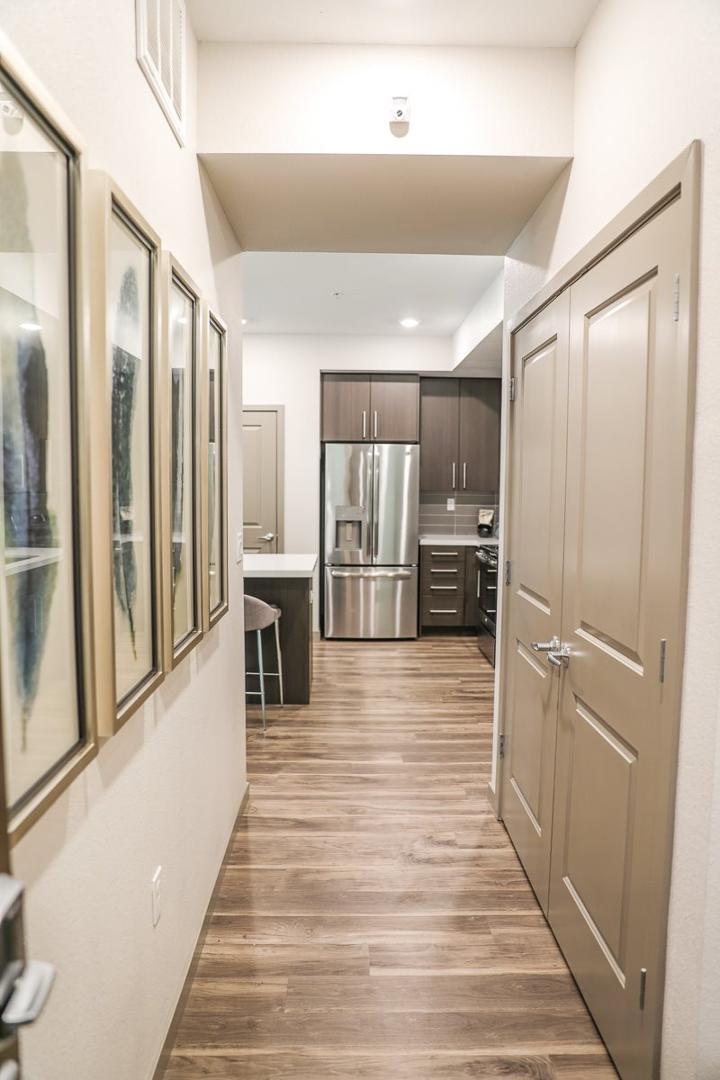 https://cdn.rentalbeast.com/listings/10657443_1732015279773.jpg.rbm