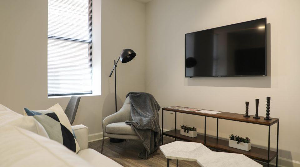 https://cdn.rentalbeast.com/listings/10663041_1732093574218.jpg.rbm