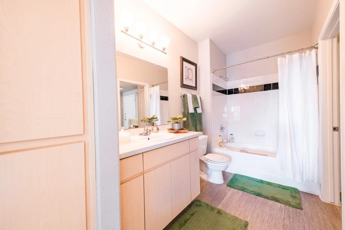 https://cdn.rentalbeast.com/listings/10668098_1732167436600.jpg.rbm