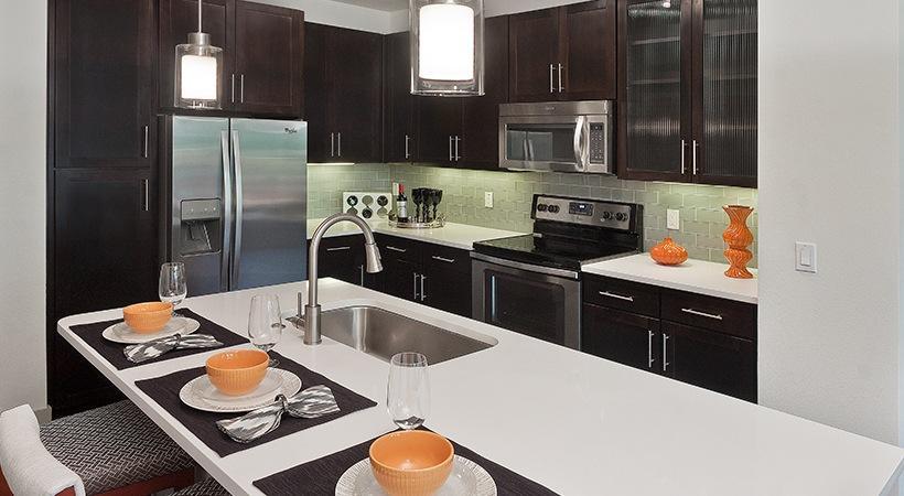 https://cdn.rentalbeast.com/listings/10673860_1732250960459.jpg.rbm