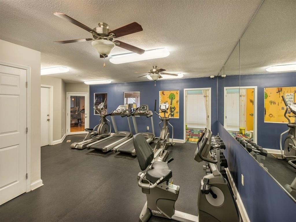 https://cdn.rentalbeast.com/listings/10675366_1732277173489.jpg.rbm