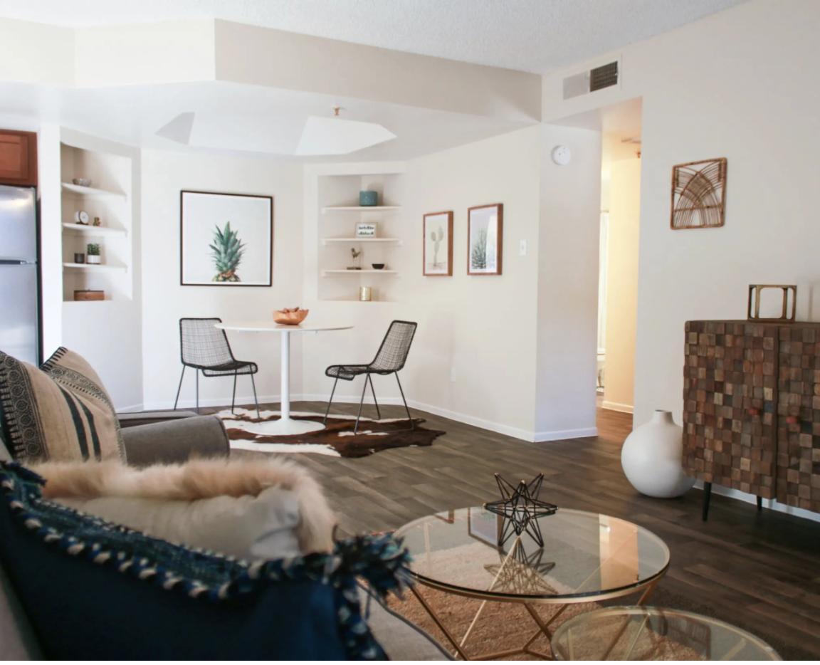 https://cdn.rentalbeast.com/listings/10702668_1732693802814.jpg.rbm
