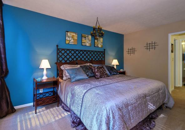 8350 Roswell Rd #15C, Atlanta, GA - 1,339 USD/ month