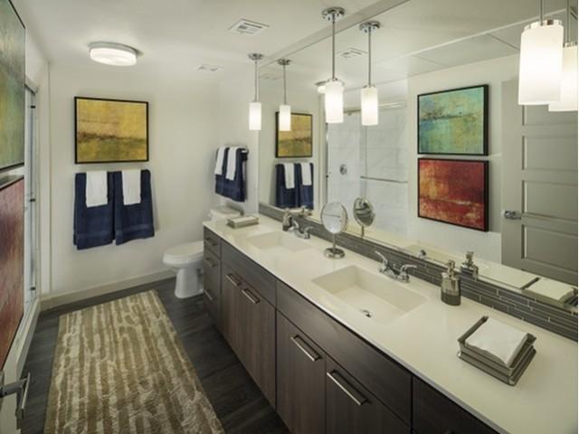 https://cdn.rentalbeast.com/listings/10707612_1732784285016.jpg.rbm