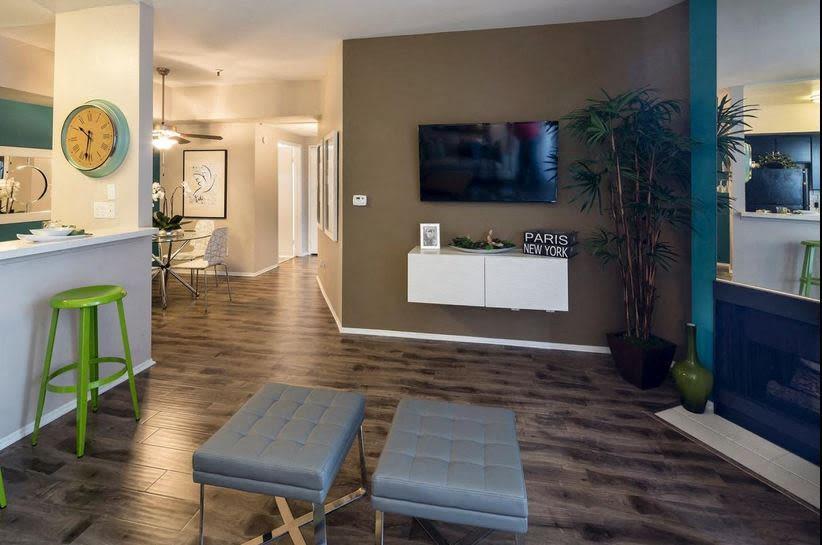 https://cdn.rentalbeast.com/listings/10743723_1733464611400.jpg.rbm