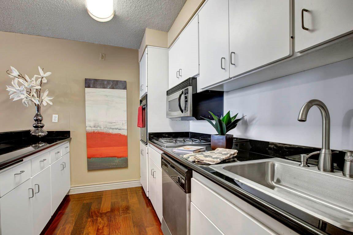 https://cdn.rentalbeast.com/listings/10764769_1733826792082.jpg.rbm