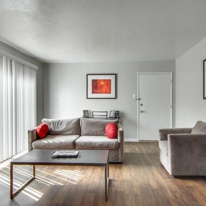 https://cdn.rentalbeast.com/listings/10776406_1733983988038.jpg.rbm