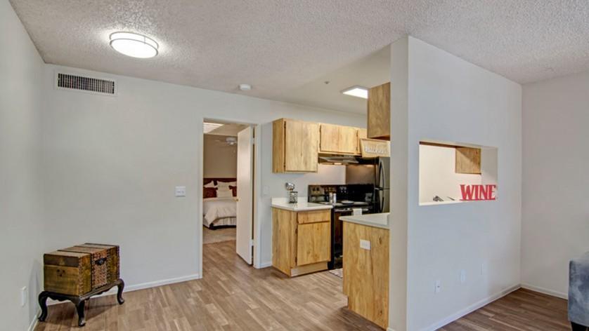 https://cdn.rentalbeast.com/listings/10802538_1734461701499.jpg.rbm