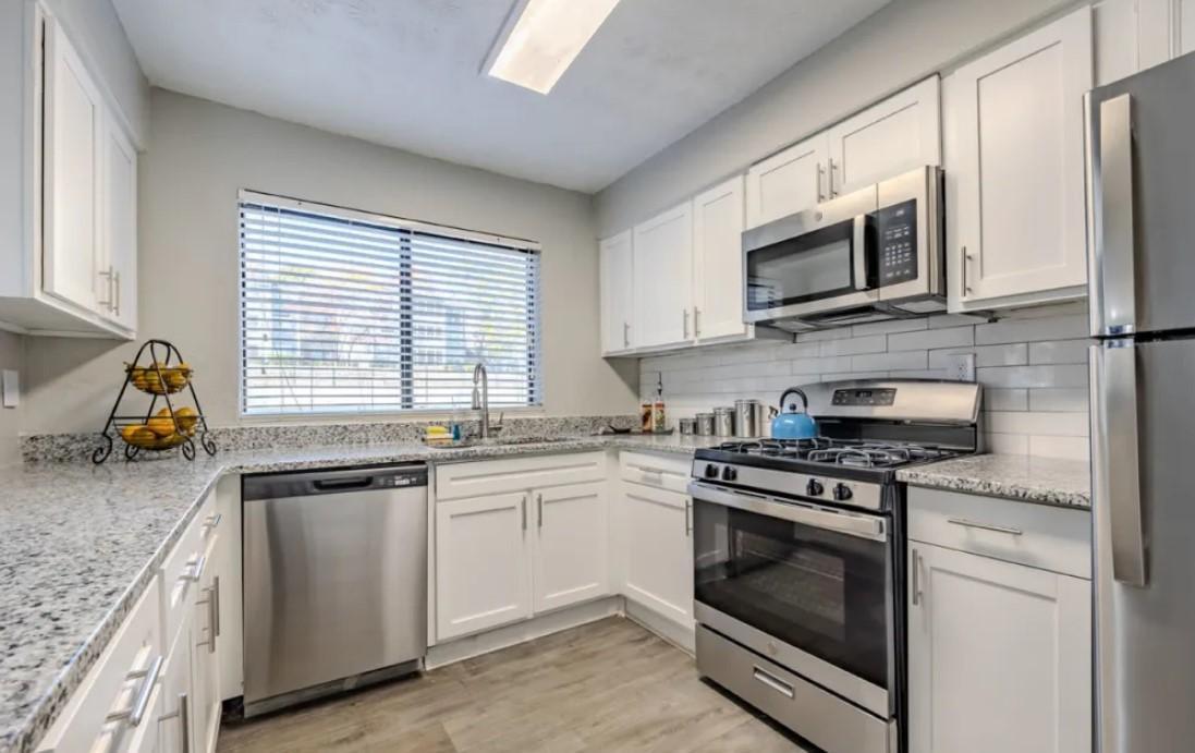 https://cdn.rentalbeast.com/listings/10812225_1734589686805.jpg.rbm