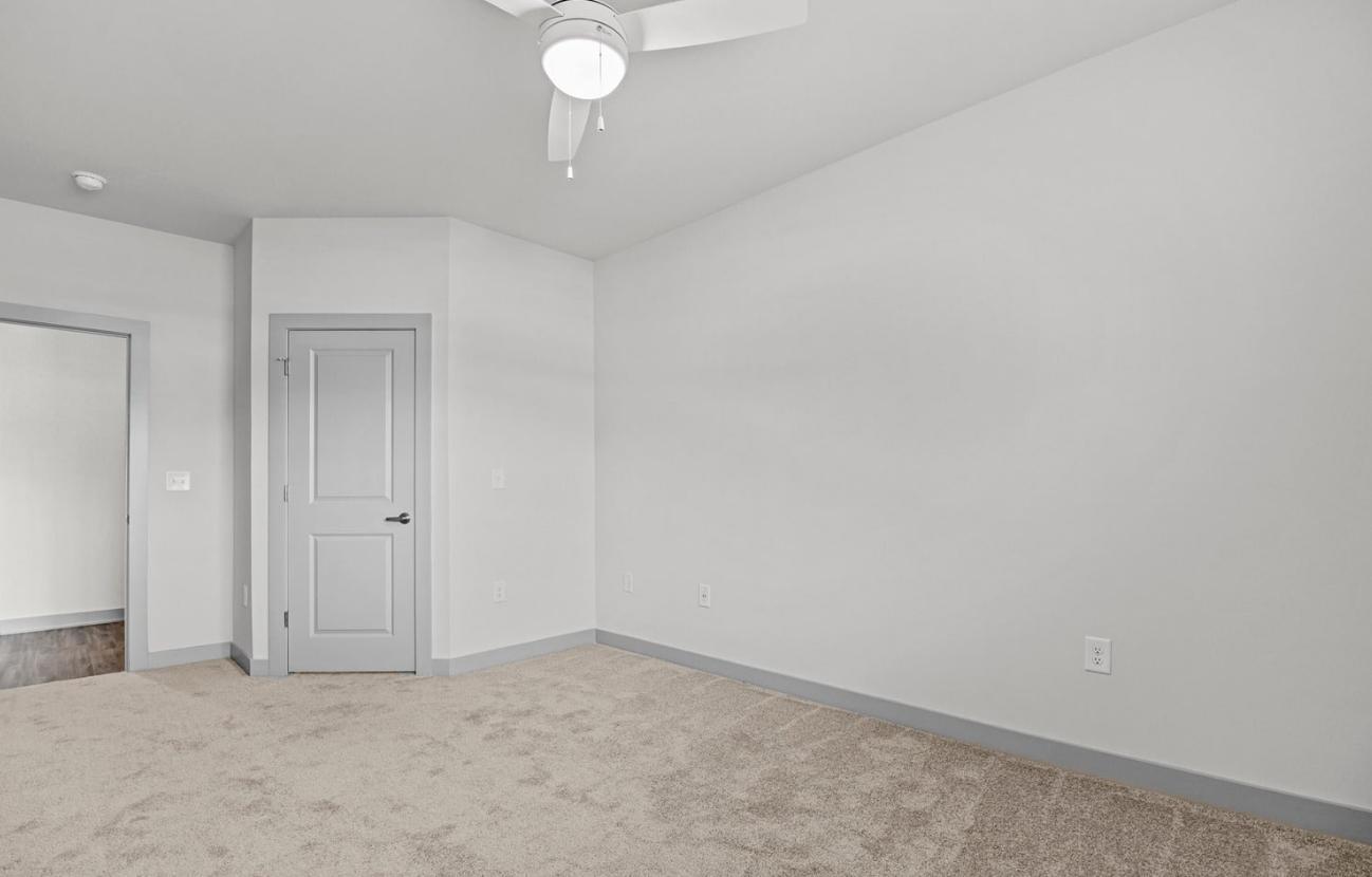 https://cdn.rentalbeast.com/listings/10846688_1735019830369.jpg.rbm