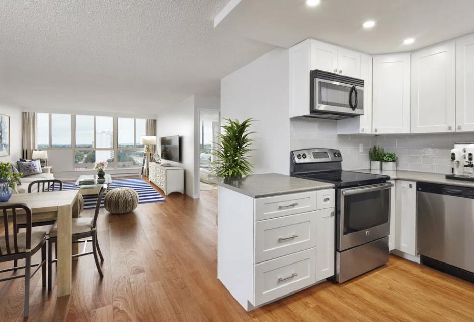 6550 Glen Erin Drive #1508, Mississauga, ON - 2,850 CAD/ month