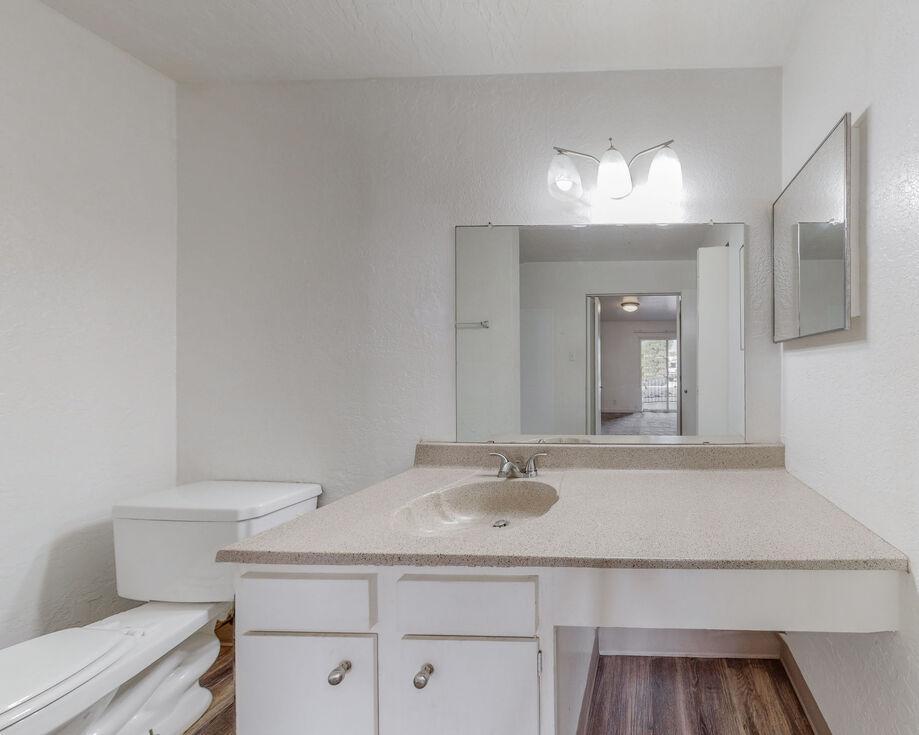 https://cdn.rentalbeast.com/listings/10881236_1735812420799.jpg.rbm