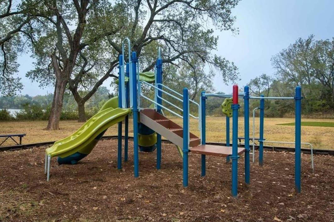 https://cdn.rentalbeast.com/listings/10912964_1736315676558.jpg.rbm
