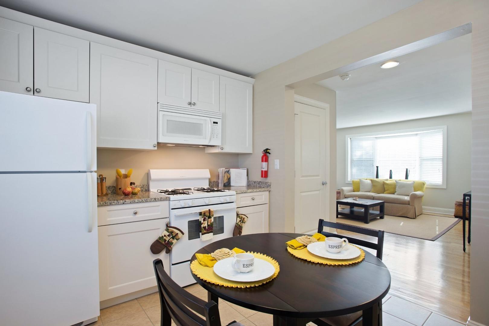 https://cdn.rentalbeast.com/listings/10913412_1736321251214.jpg.rbm