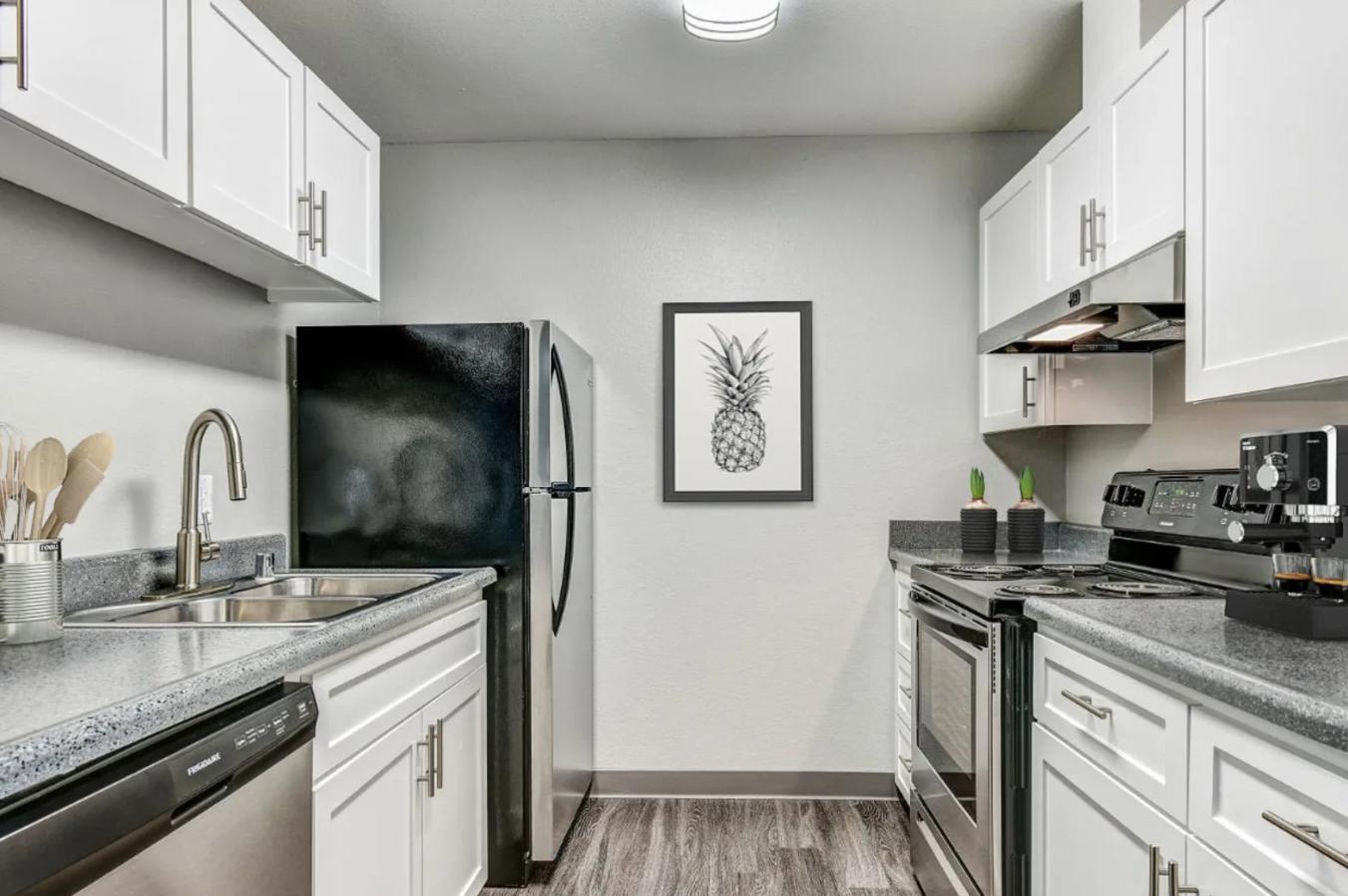 https://cdn.rentalbeast.com/listings/10915971_1736342569474.jpg.rbm