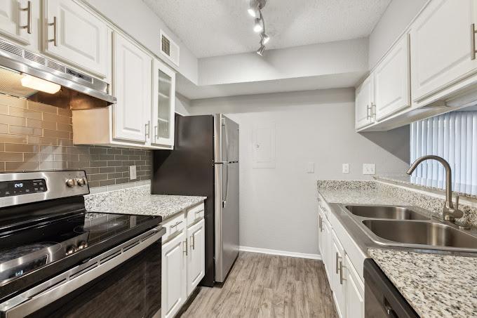 https://cdn.rentalbeast.com/listings/10922600_1736409742657.jpg.rbm