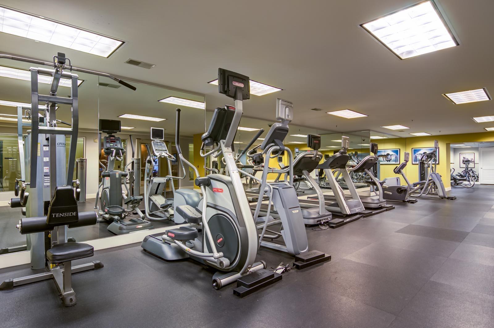 https://cdn.rentalbeast.com/listings/10954348_1736915527900.jpg.rbm