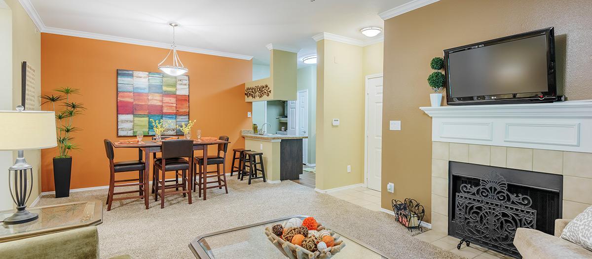 https://cdn.rentalbeast.com/listings/10955065_1736931366481.jpg.rbm
