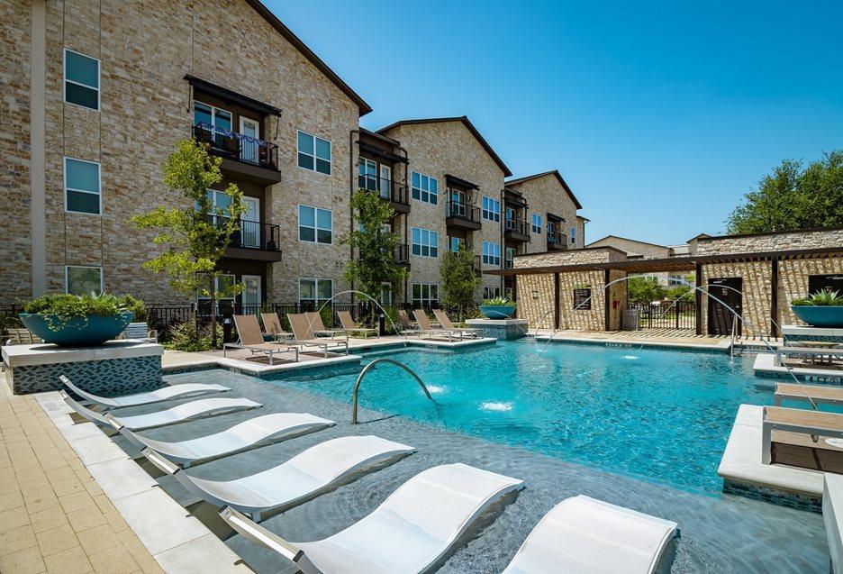 https://cdn.rentalbeast.com/listings/10964082_1737022651700.jpg.rbm