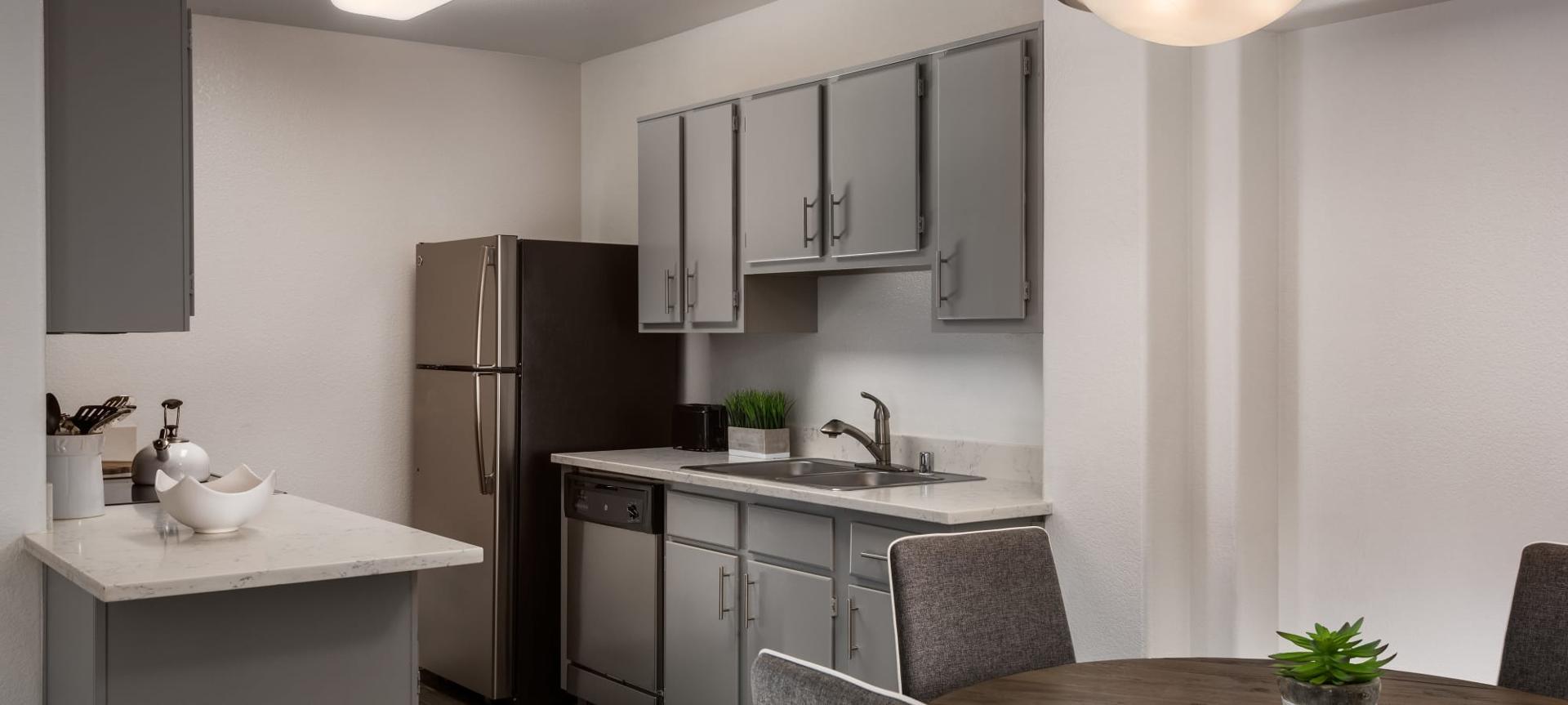 https://cdn.rentalbeast.com/listings/10966664_1737061981618.jpg.rbm