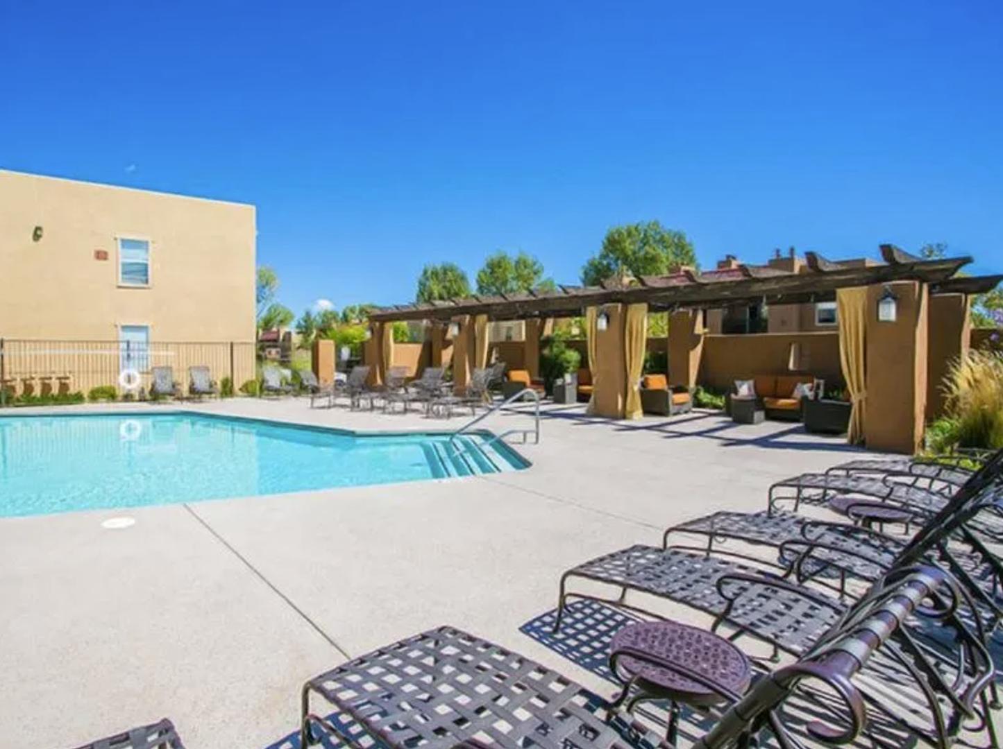 https://cdn.rentalbeast.com/listings/10968344_1737092100449.jpg.rbm