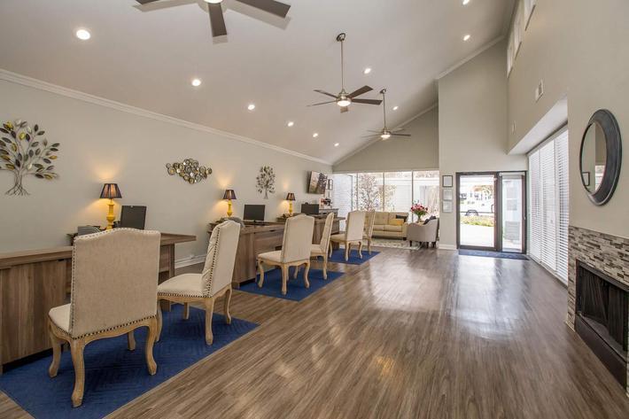 https://cdn.rentalbeast.com/listings/10985193_1737347106535.jpg.rbm
