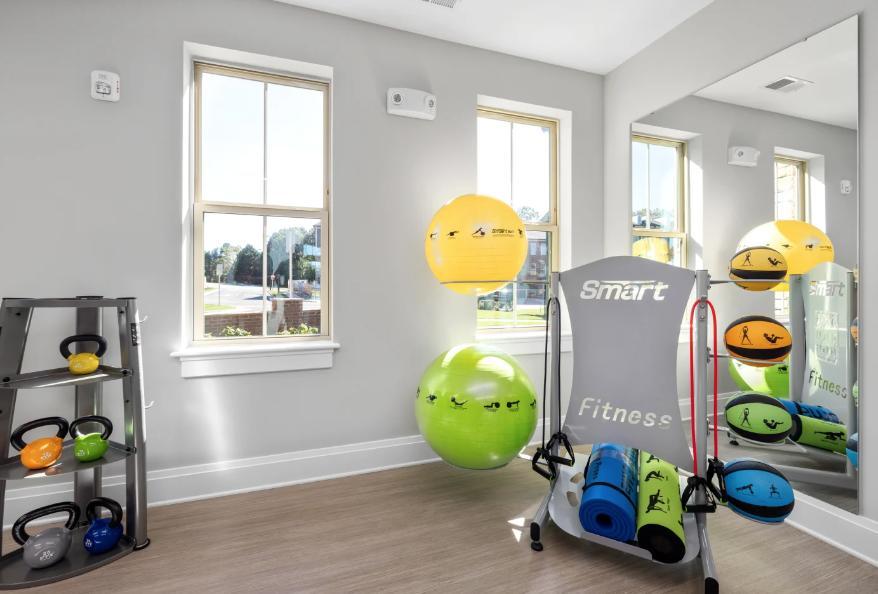 https://cdn.rentalbeast.com/listings/10990039_1737444097284.jpg.rbm